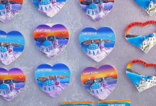 Love store Santorini