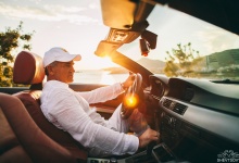 Романтический закат на берегу Адриатического моря