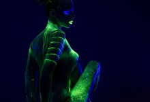 Неоновый свет