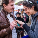 Предложение руки и сердца на вершине Монмартра