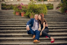 Романтичная прогулка итальянцев в Риме